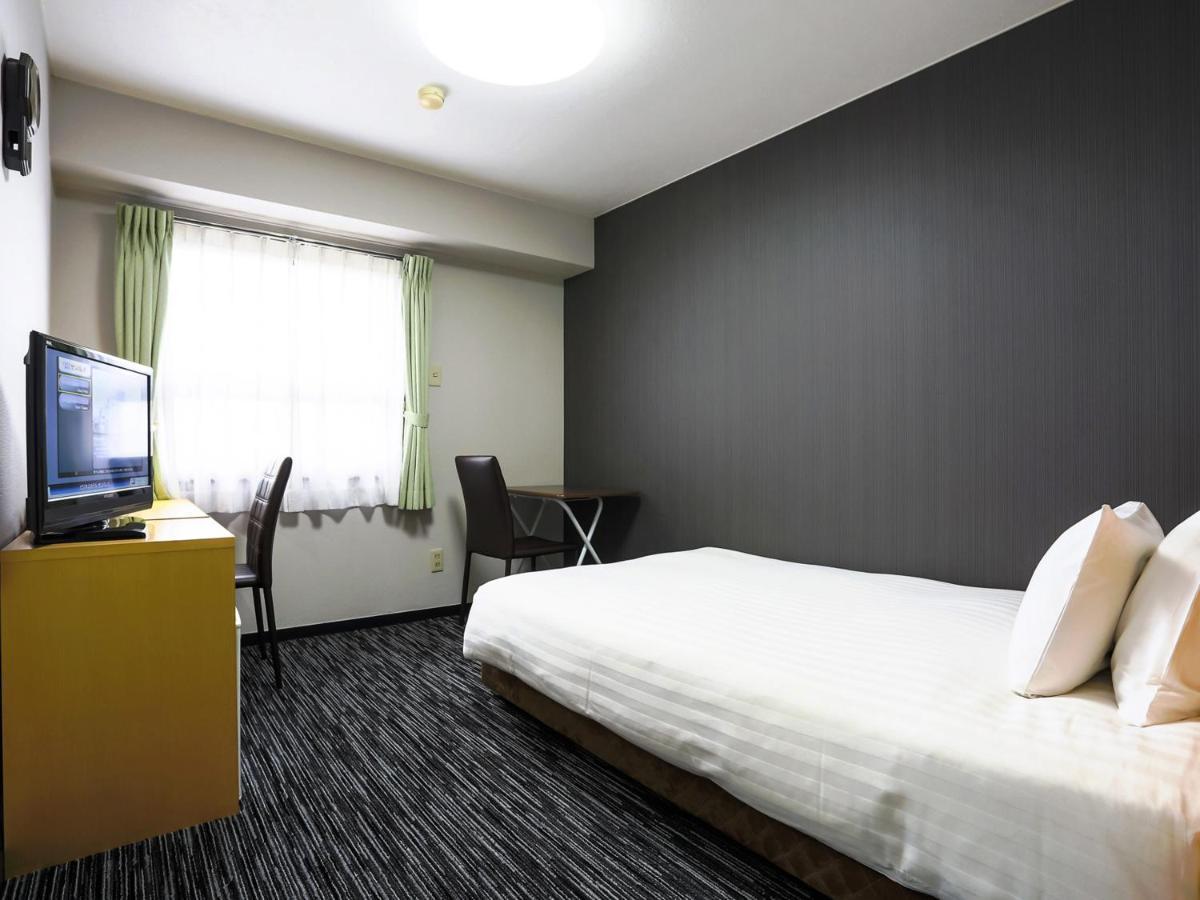 Business Hotel Sunpalace Tokio Buitenkant foto